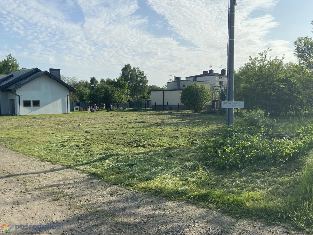 Działka 1070m2