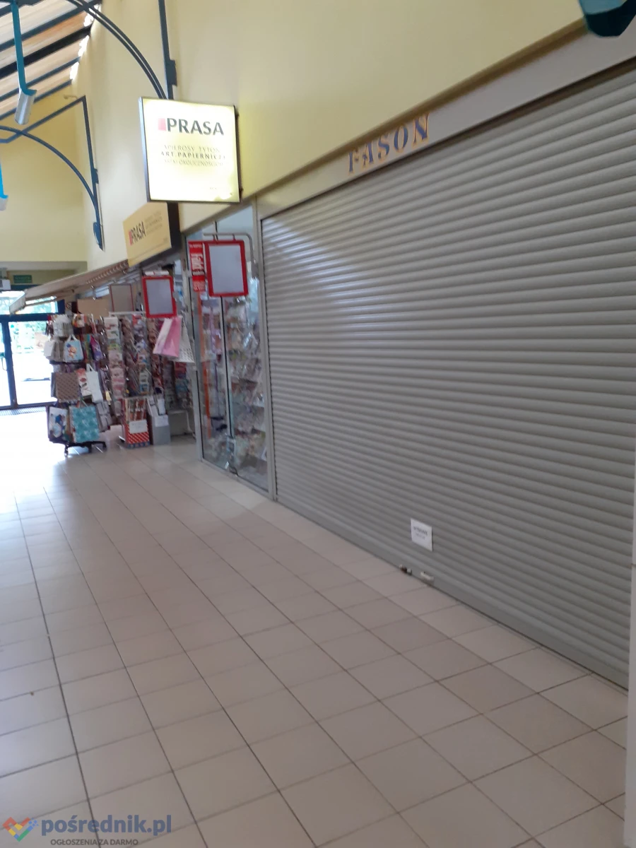 Centrum Handlowe - PROMENADA ,Pawilon handlowo-usługowy