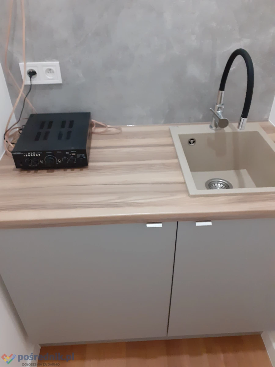 Centrum Handlowe - PROMENADA ,Pawilon handlowo-usługowy