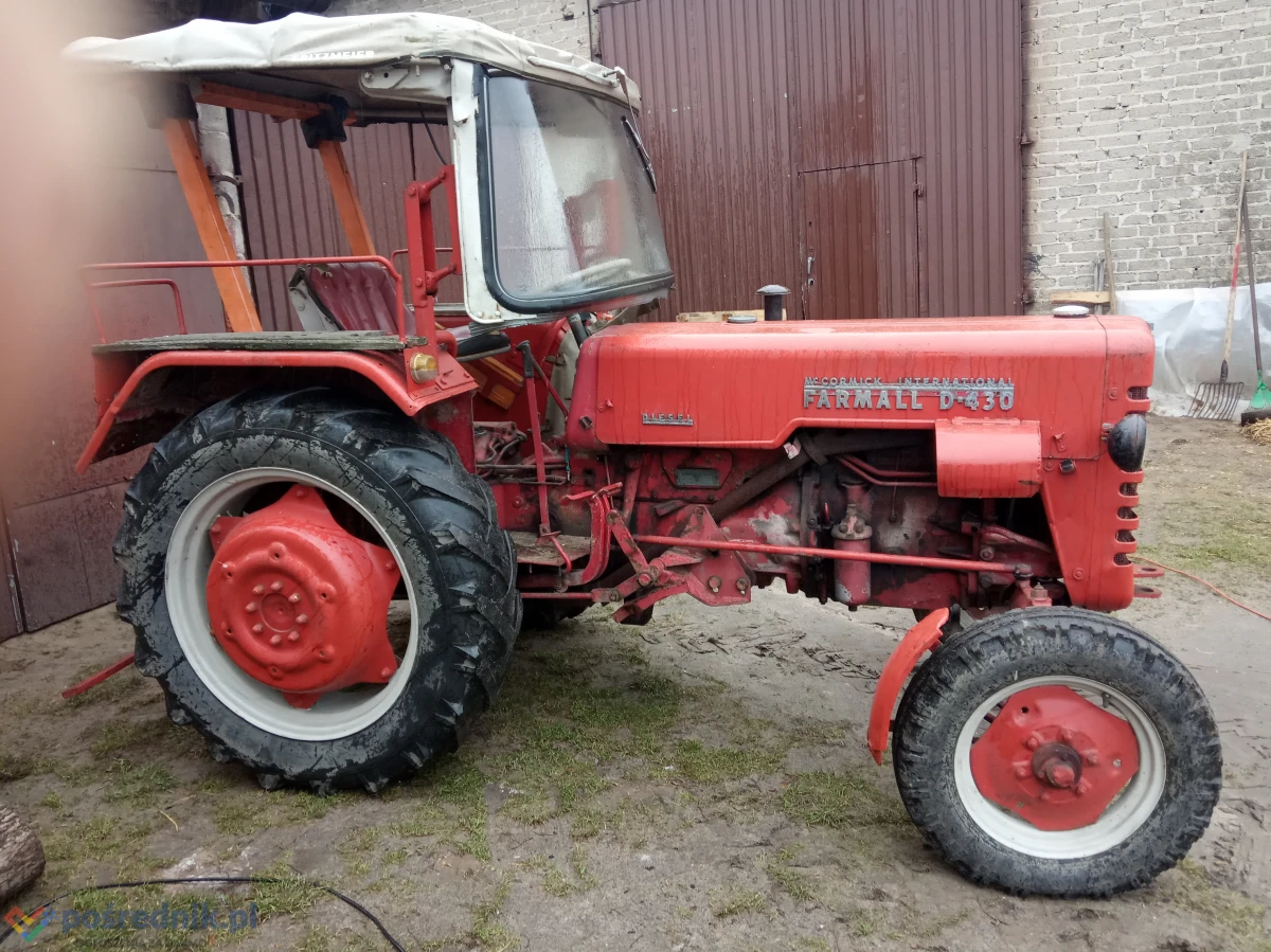 INTERNATIONAL d430 FARMALL D-430 Cormick ciągnik rolniczy 1959r 4cylindrowy , prawie jak c360 c330 c355 c4011 3p zetor c362 c328 c325 c45