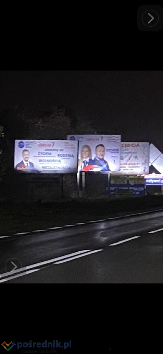 Konstrukcję podświetlaną -miejsce na reklamę 5x 4 m , 6x4m , 6x3m Częstochowa Rocha 328-330