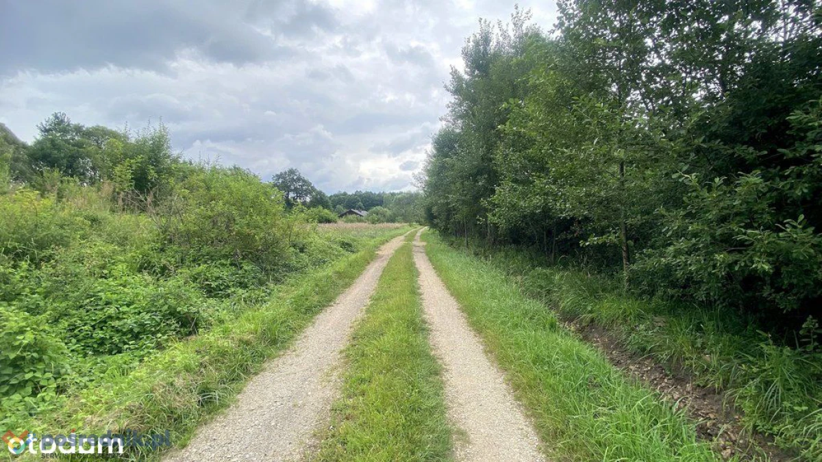 Działka budowlana 1000m² w pięknej okolicy!