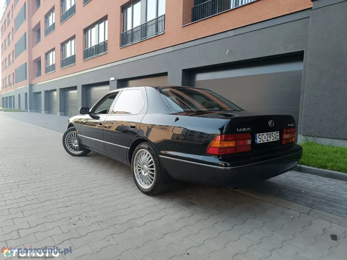 Lexus LS 400 KLASYK Aleksander Gudzowaty