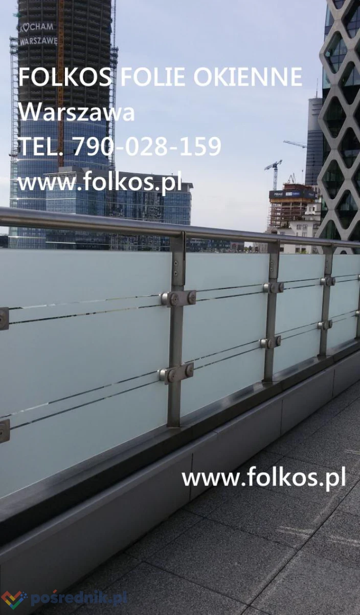 Oklejamy balkony w Warszawie- folie matowe zewnetrzne na balkon- folie prywatyzujące na balkony Warszawa