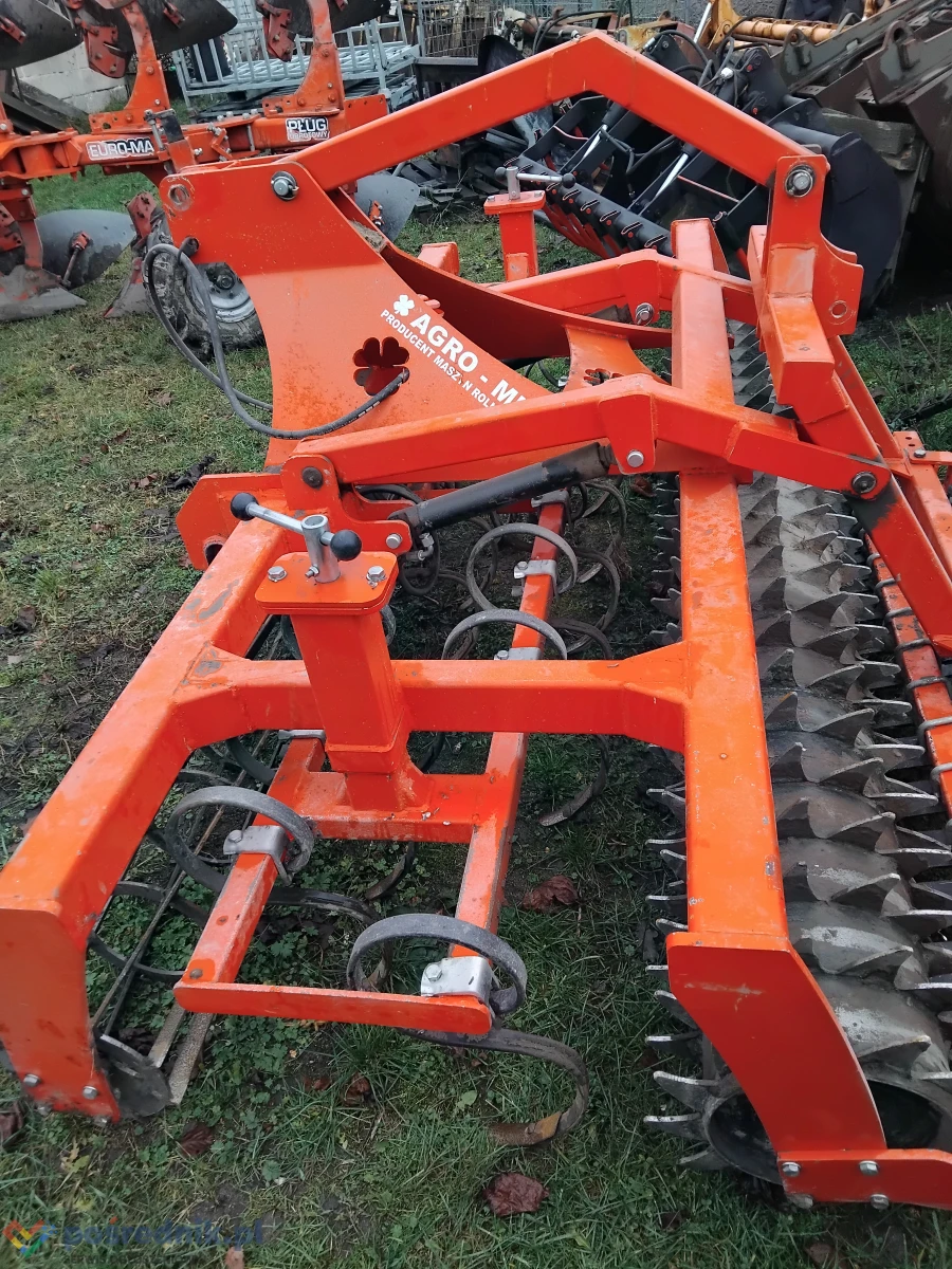 Agregat uprawowo-siewny 2.7m.,z hydropakiem.