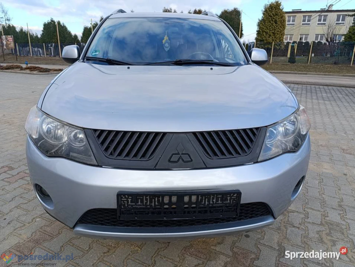 Mitsubishi Outlander 2.4 benzyna 2009r 4x4 skrzynia manualna