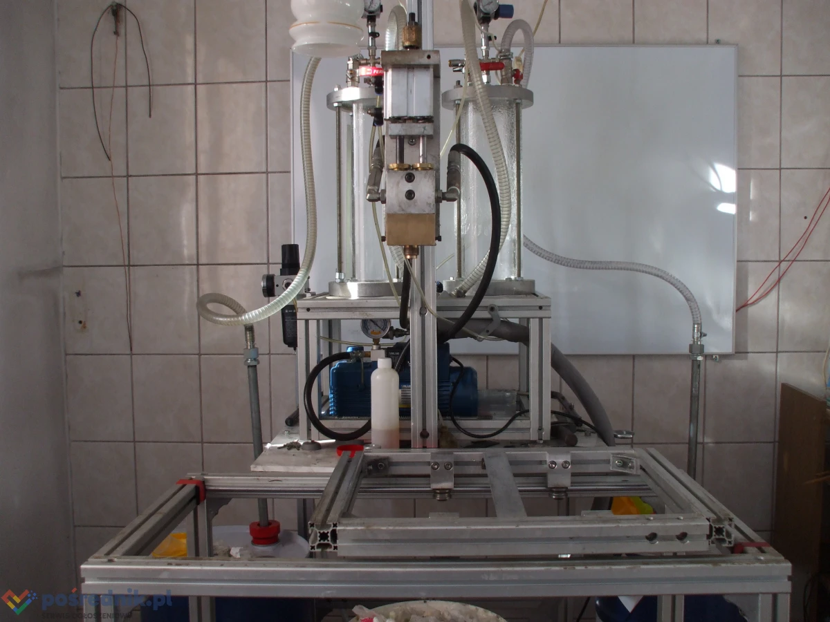 maszyna do produkcji naklejek 3D