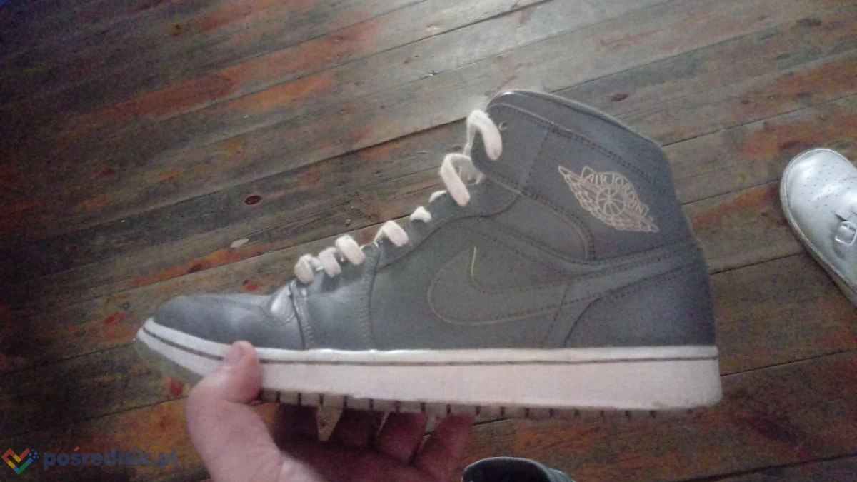 Sprzedam buty nike i adidas