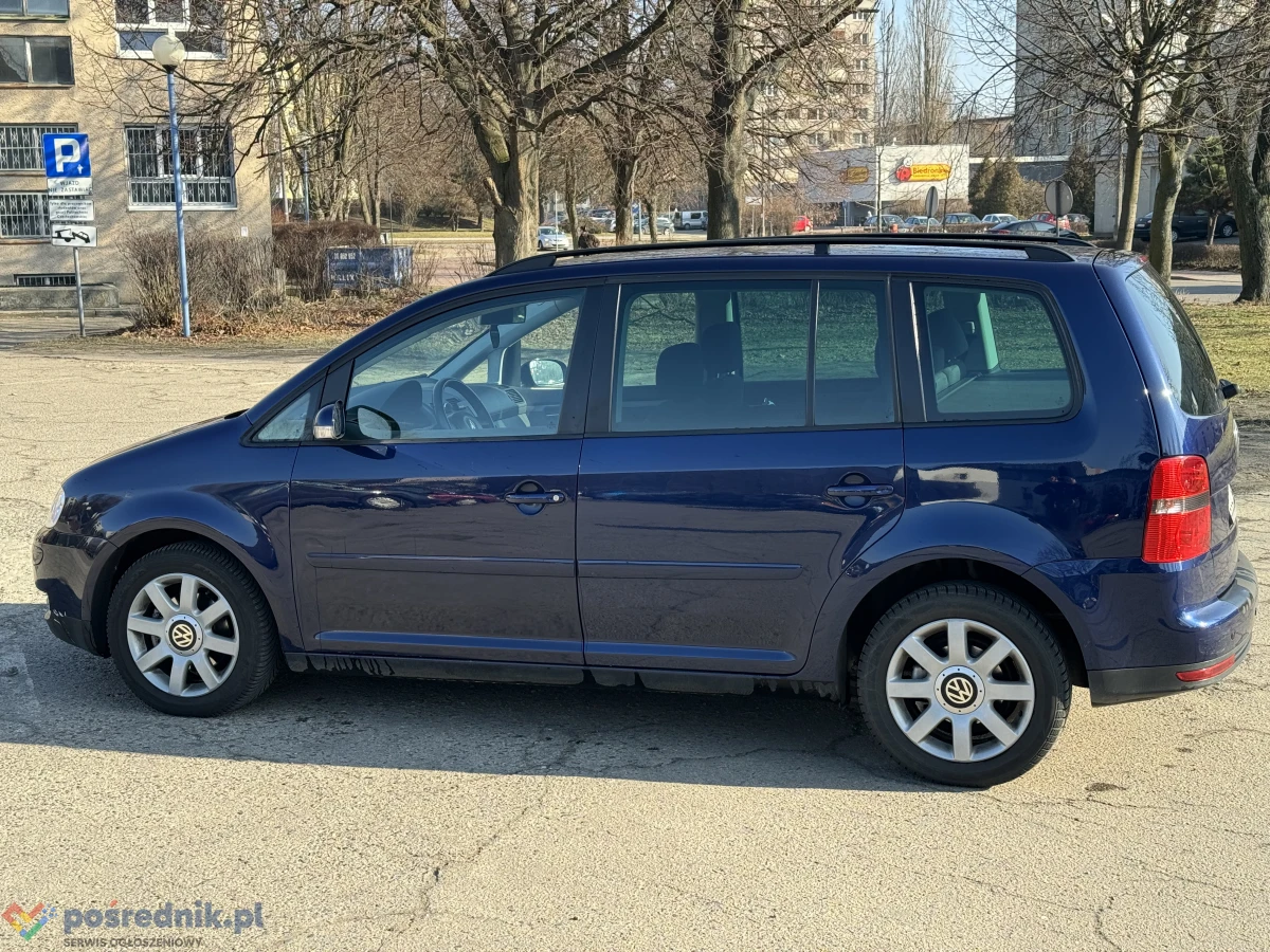 Volkswagen Touran 1.6 LPG 7 osobowy