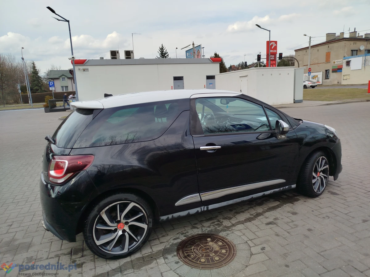Citroen DS3 1,6 eHdi 2011 158tys czarny