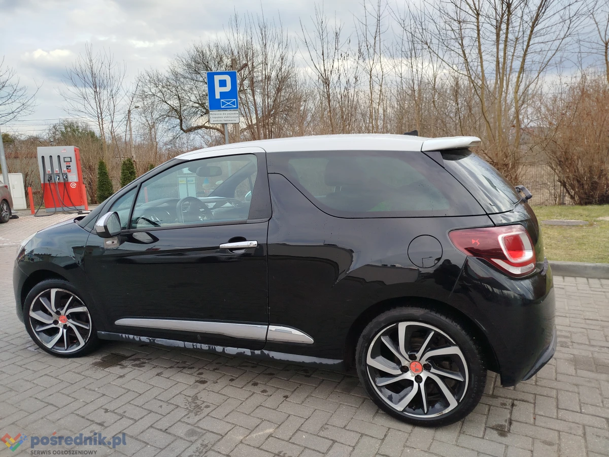 Citroen DS3 1,6 eHdi 2011 158tys czarny