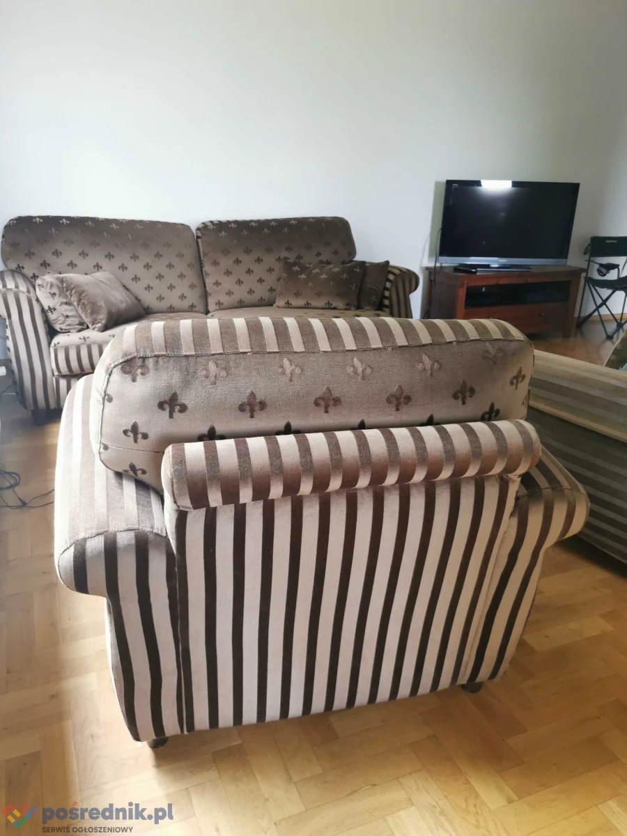 Komplet wypoczynkowy do salonu, sofa z dwoma fotelami. Okazja