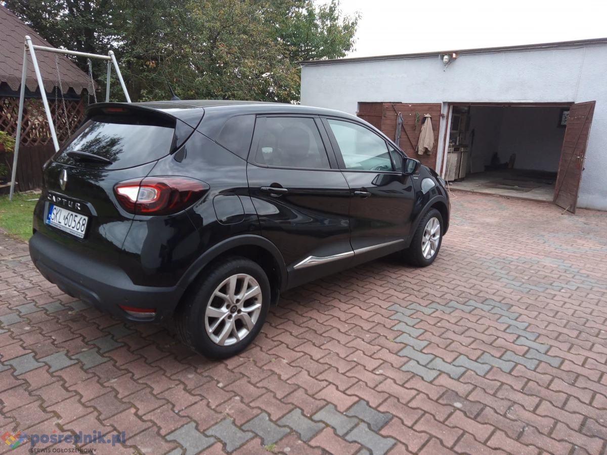 RENAULT CAPTUR 2019r poj 1332 130KM
