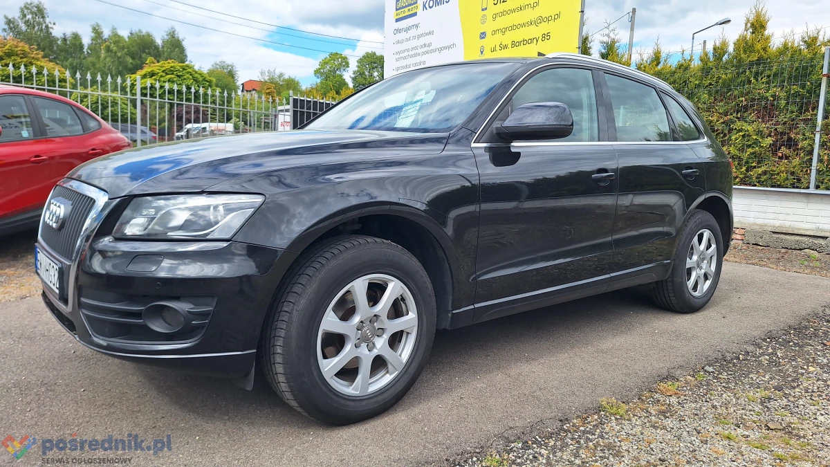 AUDI Q5 2.0 D, 2009 ROK