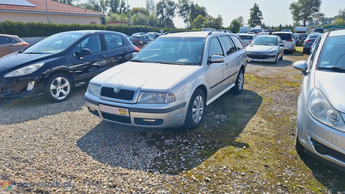 SKODA OCTAVIA 1.6E. 2003 ROK