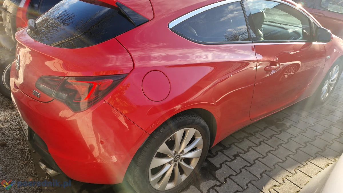 Opel Astra GTC