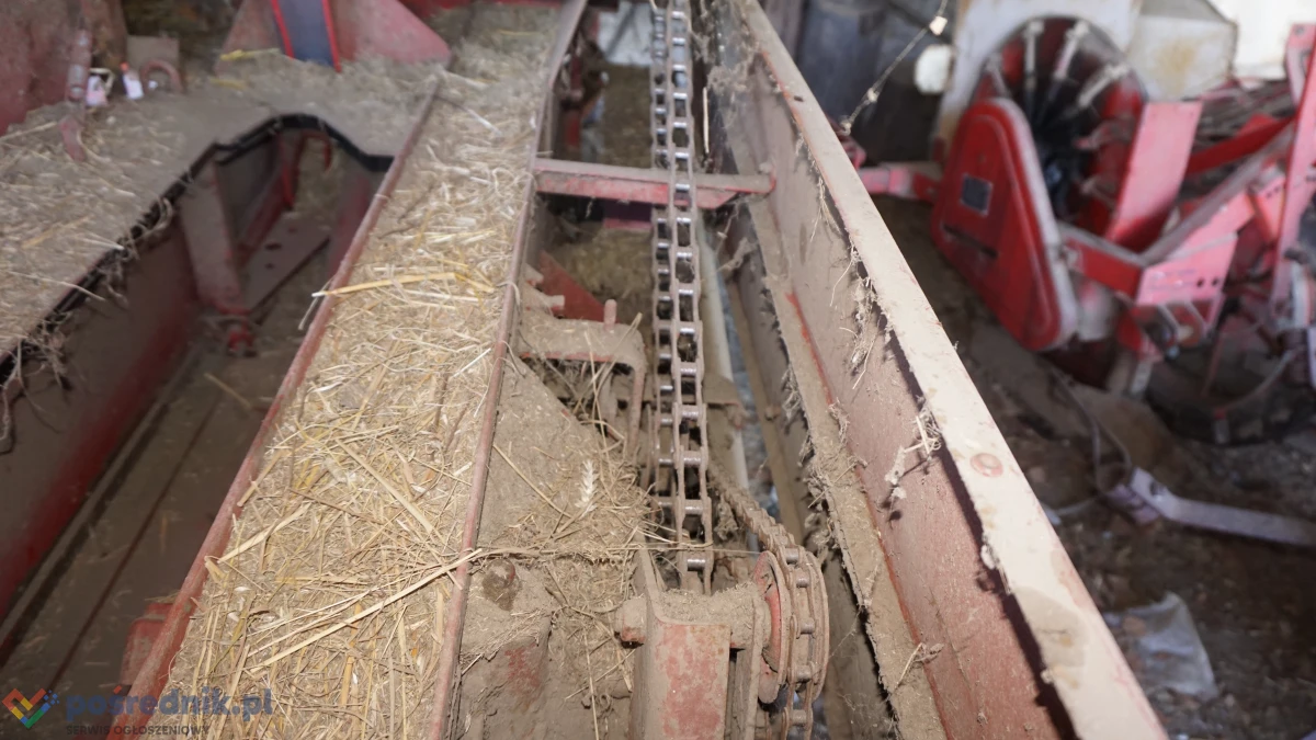 Presa NEWHOLLAND C2701R