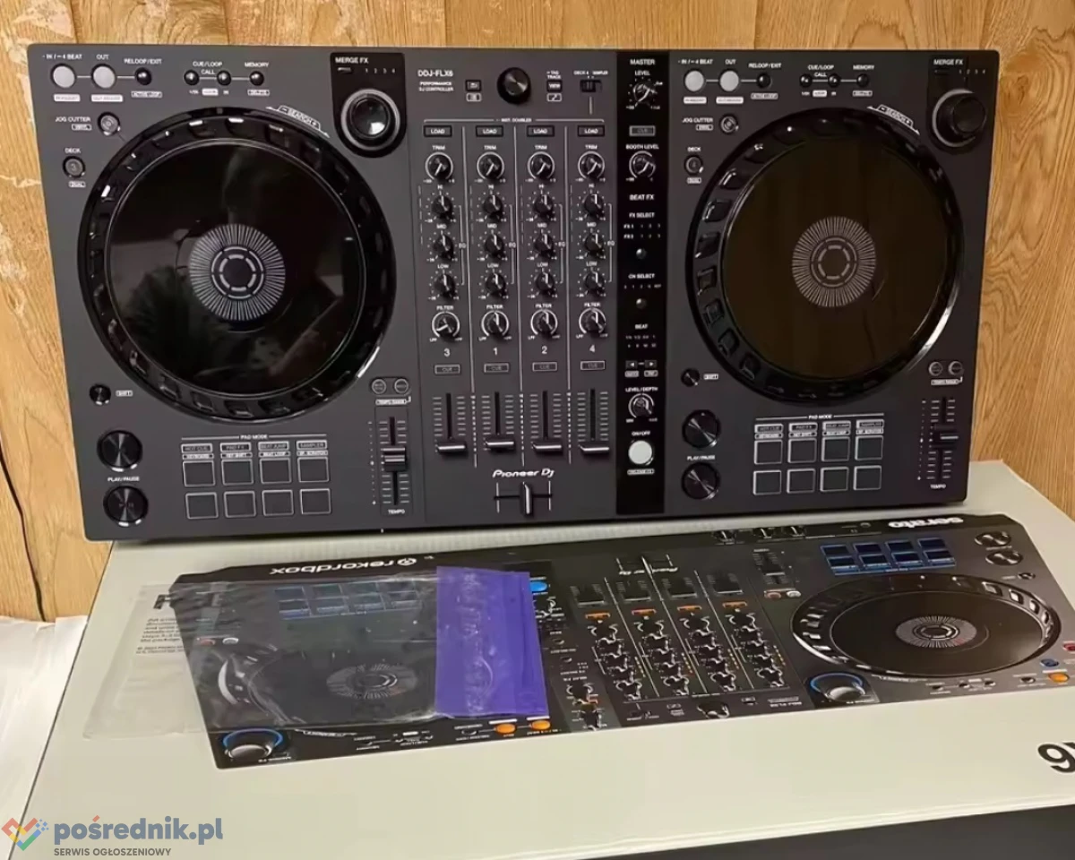 Pioneer DJ DDJ-REV7, Pioneer DDJ-RZX, Pioneer CDJ-3000, Pioneer DJM-A9, Pioneer DJM-V10-LF DJ