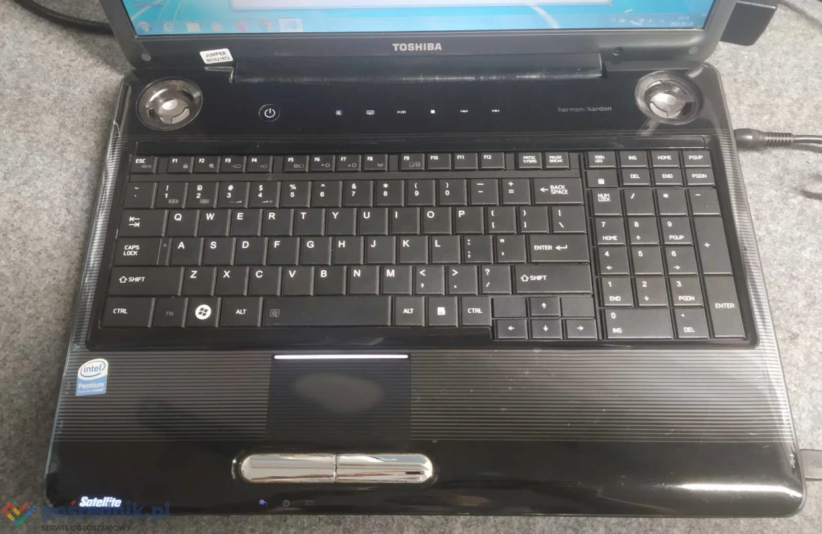 KOMPUTER Toshiba Sat P300 17,1, LCD Intel C2D 4500 3GB RAM 250GB HDD SATA/Intel HD Graphics bateria 2H, stan bdb