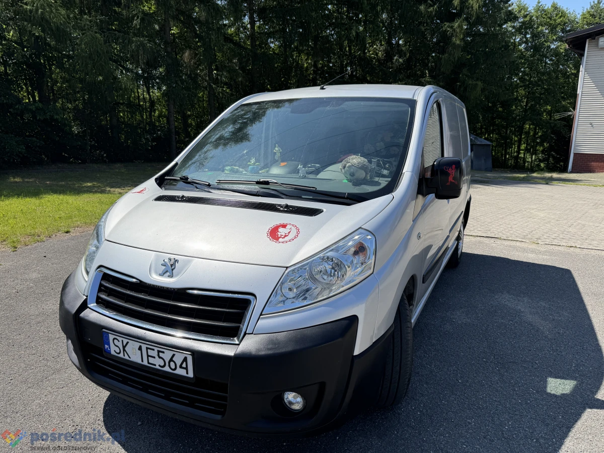 Peugot Expert 1,6 HDI/90 KONI 2013r.Furgon Blaszak 3-os. Ład.881 kg Bezwypadkowy srebrny, klima , abs Cz.El,szyb. priv z Domu od KOBIETY