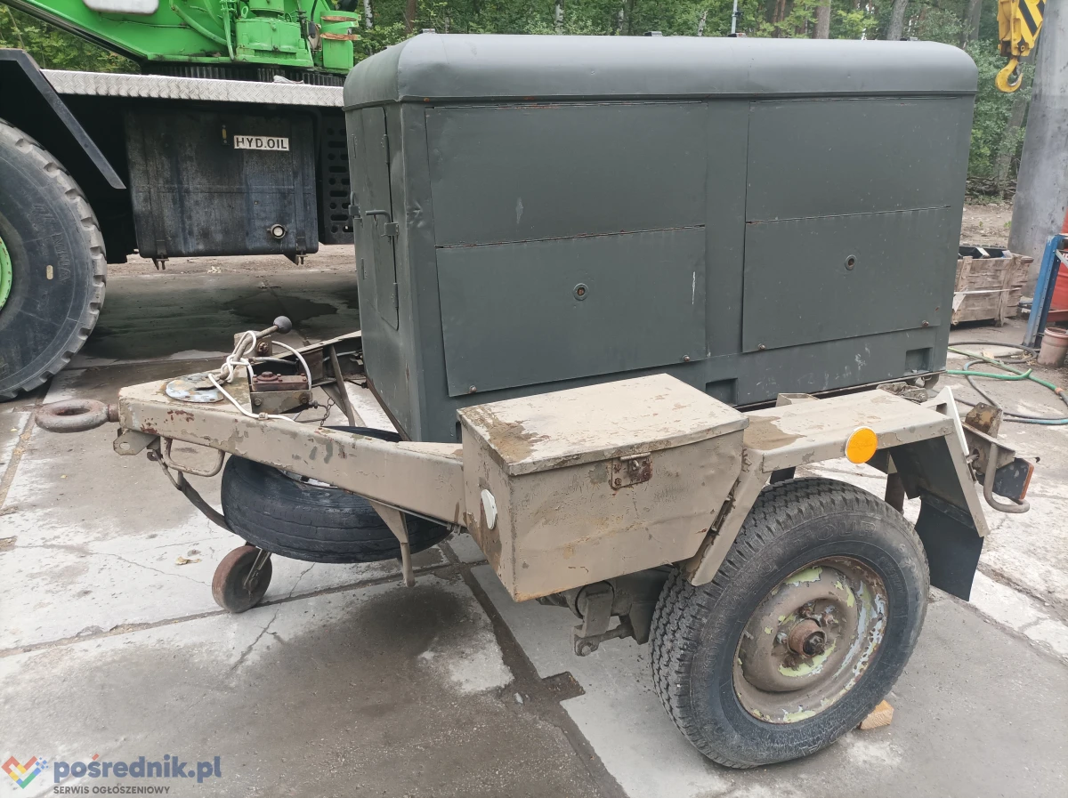 Agregat prądotwórczy na przyczepie PAD-8
