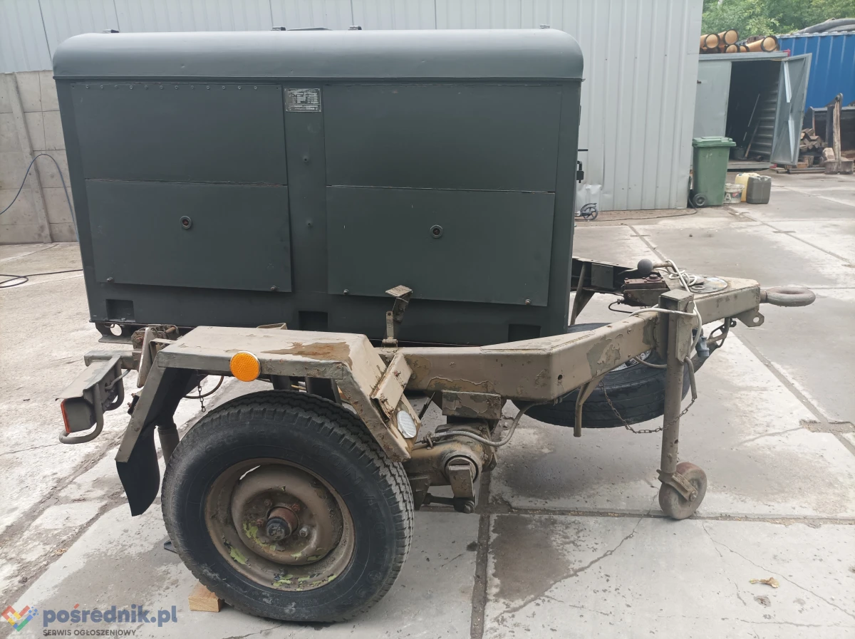 Agregat prądotwórczy na przyczepie PAD-8