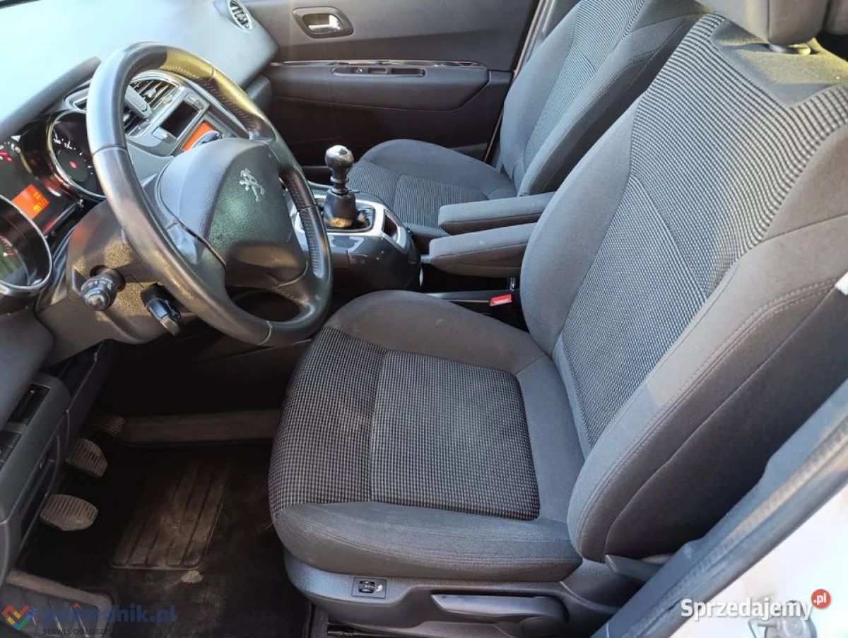 Peugeot 5008 1.6 HDI 2014r po lifcie
