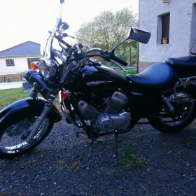 HONDA SHADOW 125 2008R chopper.