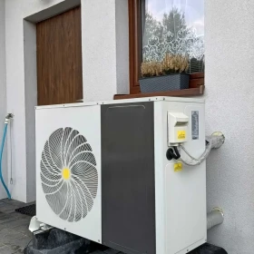 Pompa ciepła 12 KW monoblock z montażem