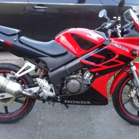 PIĘKNA HONDA CBR 125 R 2004 R