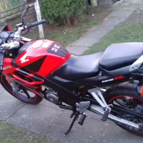 PIĘKNA HONDA CBR 125 R 2004 R