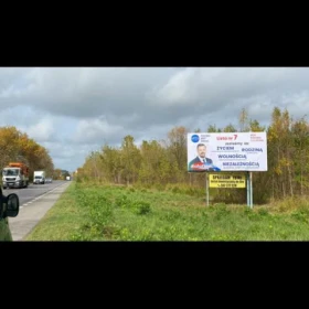 Konstrukcję podświetlaną -miejsce na reklamę 5x 4 m , 6x4m , 6x3m Częstochowa Rocha 328-330