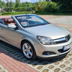 Opel Astra Twintop 2.0 turbo 2006