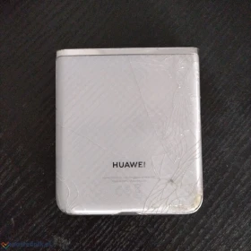 Huawei p 50 pocket, Rozbity wyświetlacz i plecki, Naprawa przewyższa wartość nowego telefonu, Nie daję gwarancji, Ani nie przyjmuje zwrotu. 