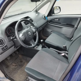 Suzuki SX4 2006 benzyna 1.6 przebieg 162000 stan bdb klima, elektryka,nowe opony wielosezonowe, odpalanie bez kluczyka,dwa piloty, drugi właściciel.