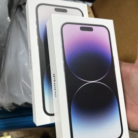 Zupełnie nowy, odblokowany, oryginalny Apple iPhone 15 Pro Max/Apple iPhone 14 Pro Max.