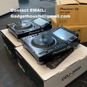 Pioneer CDJ-3000 Multi-Player / Pioneer DJM-A9 DJ Mixer / Pioneer DJ DJM-V10-LF Mixer / Pioneer DJM-S11 / Pioneer CDJ-2000NXS2 / Pioneer DJM-900NXS2 