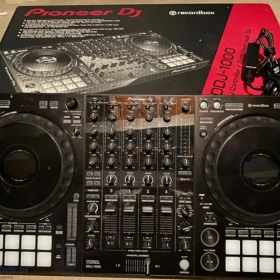 Pioneer CDJ-3000, DJM-A9, DJM-V10-LF, DJM-S11, Pioneer CDJ-2000NXS2, DJM-900NXS2