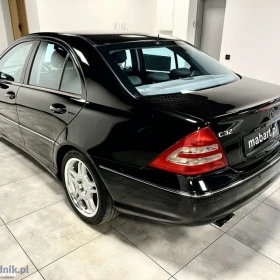 Mercedes-Benz Klasa C 32 AMG