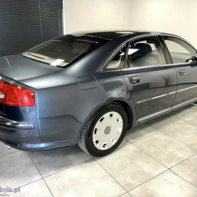 Audi A8 4.2 Quattro