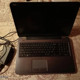 Dell Inspiron 17 cali