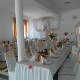 Sala Na Przyjęcie Komunijne Siedlce Manhattan Tel: 518 293 778