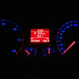 VW TOURAN 1,9 TDI