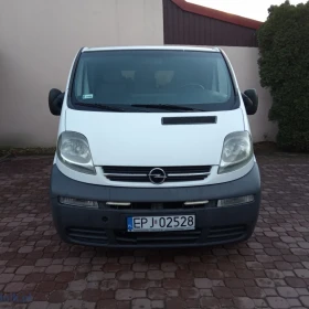 Opel Vivaro 1.9DCI 100km 2002rok 5-osobowy hak oszkolony renault trafic , ważne OC na rok 