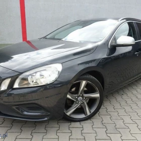 Volvo V60 D3 R-Design