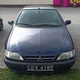 Citroen Xsara 1.4 benzyna 1999r. czarne blachy