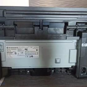 Drukarka urządzenie wielofunkcyjne HP LaserJet Professional M1132MFP CE847A laserowa mono 18 s/min sprawna kompletna z tonerem