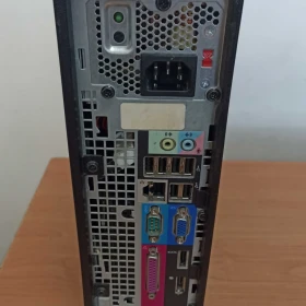 Komputer Dell Optiplex 780 BW2FV4J mała obudowa SFF Intel Q9400 Core Quad 4x2,66GHz/4GB RAM DDR3(2+2)/500GB HDD SATA/Intel HD Graphics 