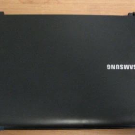 Samsung N145Plus N145-JP01PL 10,1” LED 1154x864 matowa/Intel Atom N455 2x1,67GHz/2GB RAM DDR3(1x2max)/160GB HDD SATA/Intel GMA 3150/kamera/czytnik pam