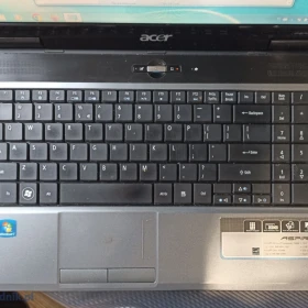 Acer Aspire 5732Z-432G32Mn 15,6" LED 1366x768 błyszcząca/Intel Core2Duo T4300 2x2,10GHz/4GB RAM DDR3(2+2)/500GB HDD SATA/Intel HD Graphics 4500M/kamer